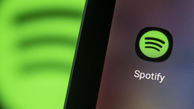 Logo de Spotify en la aplicación de un teléfono móvil.
