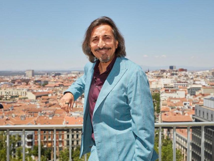 Antonio Carmona, posando como embajador de Citroën.