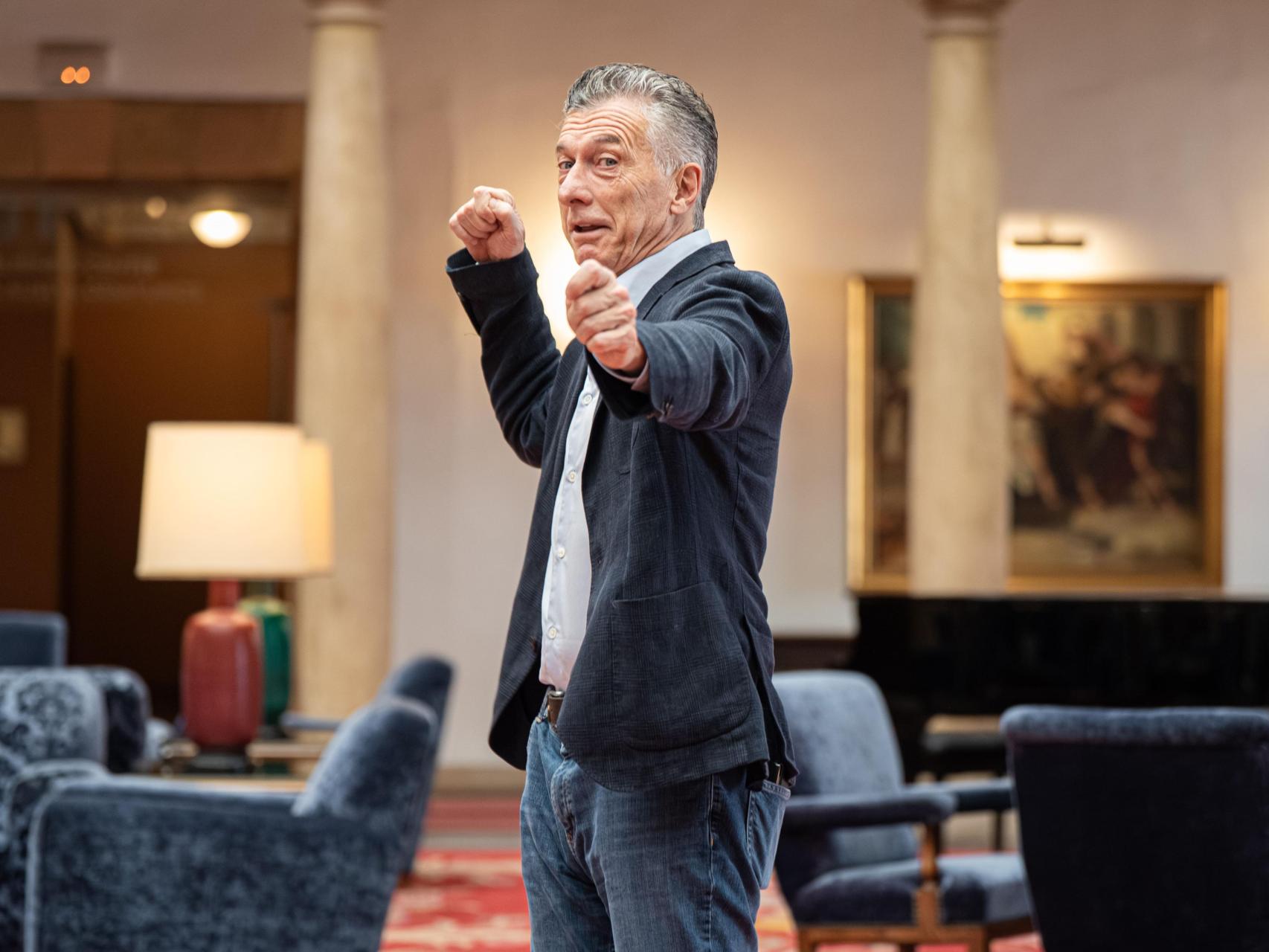 Mauricio Macri presidió Boca Juniors entre 1995 y 2007. Después, presidió Argentina entre 2015 y 2019.