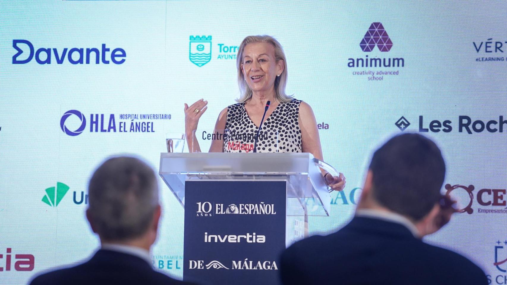 María Francisca Caracuel.