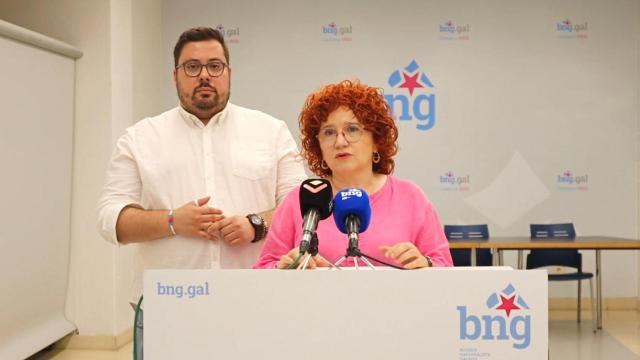Montse Prado y Xabier P. Igrexas en rueda de prensa.