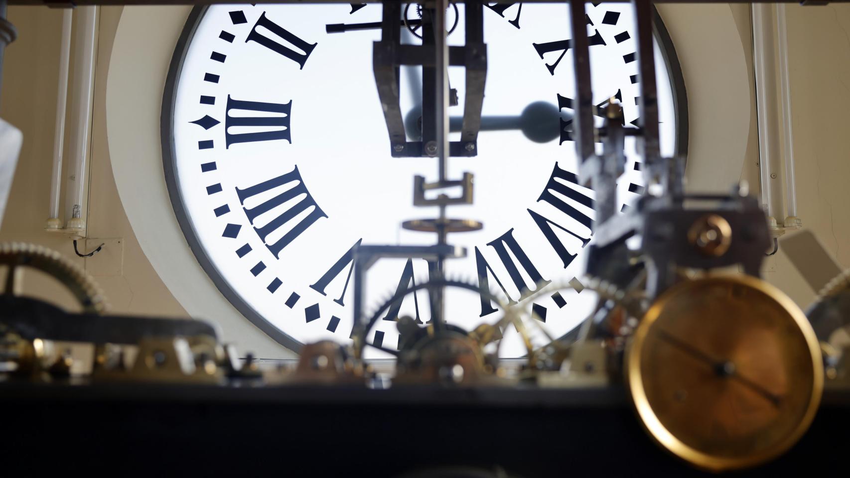 El reloj de la Puerta del Sol, por dentro.