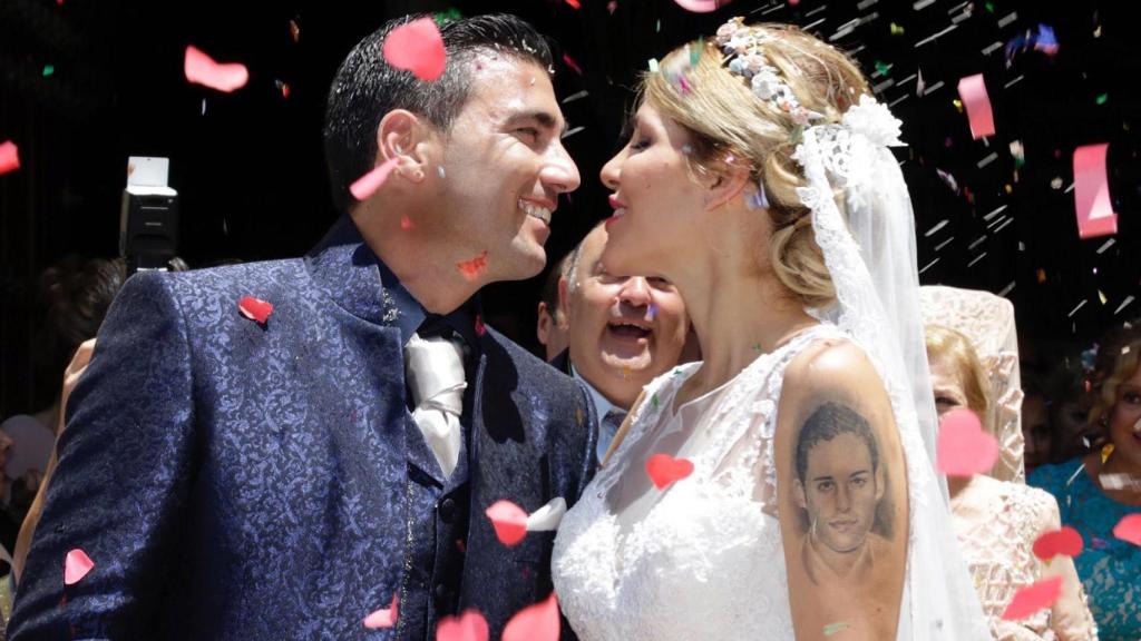 José Antonio Reyes y Noelia López el día de su boda.