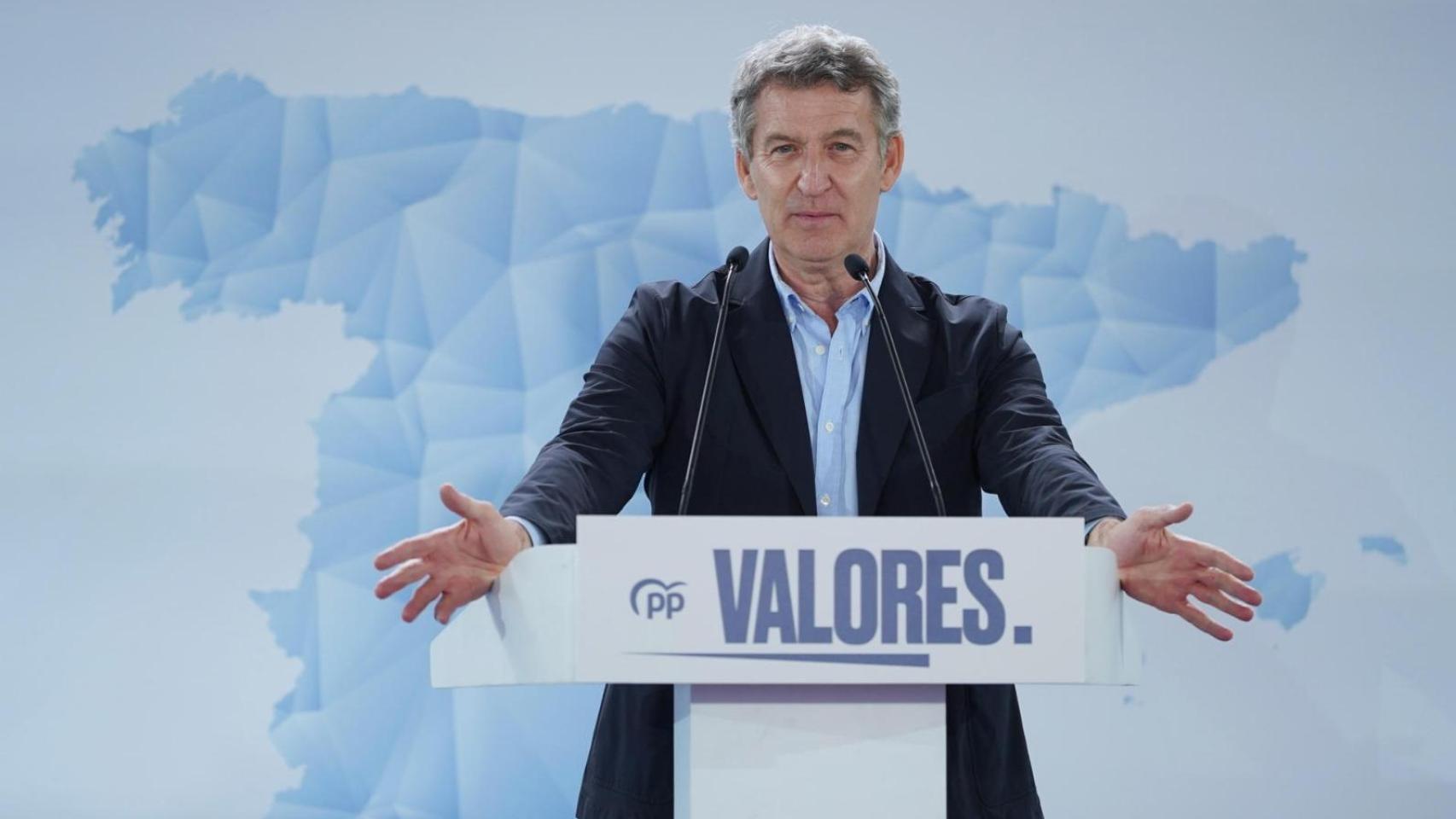 El presidente del PP, Alberto Núñez Feijóo, este viernes en Valladolid, en un acto en el que ha participado junto a Alfonso Fernández Mañueco.