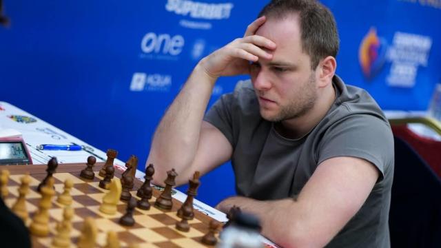 Daniil Yufa, en una partida de ajedrez.