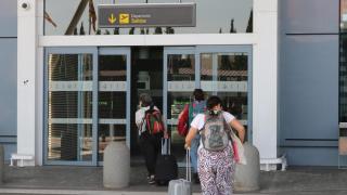 Los duros recortes de Ryanair llegan a Zaragoza: varios vuelos en riesgo en el aeropuerto de la capital