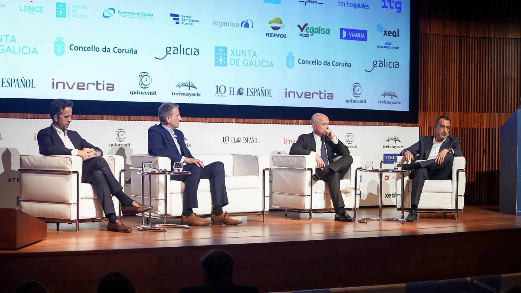 Mesa redonda 'Energías Renovables' del jornada del IV Foro Económico Español en Galicia 'La Galicia que viene'.