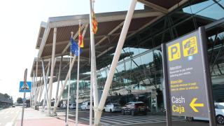 Aragón sigue buscando una aerolínea que instale su base permanente en Zaragoza tras el revés de Ryanair