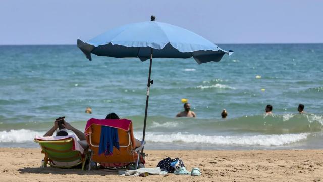El pueblo de Valencia con el alquiler más barato para veranear al lado de la playa. EFE