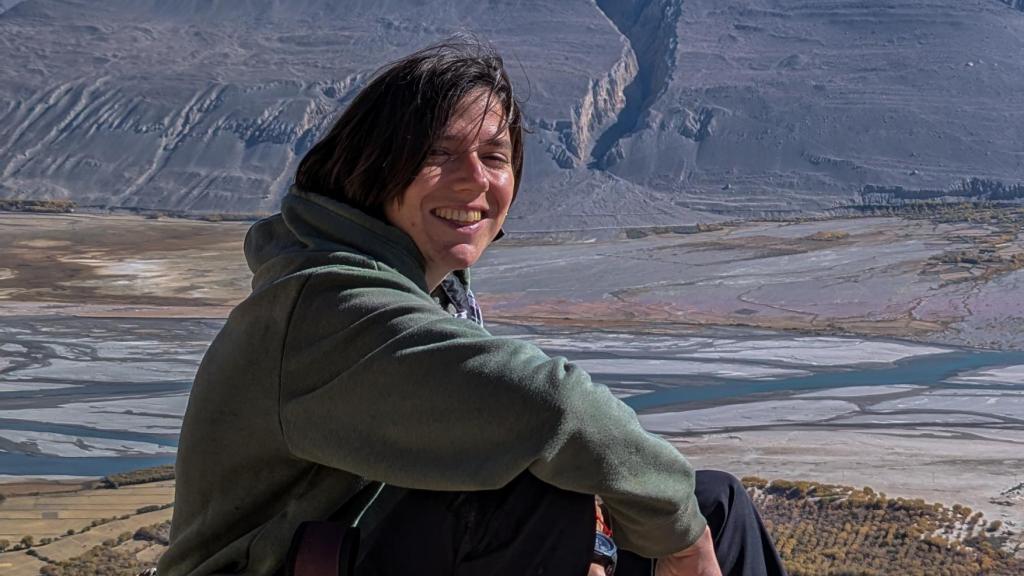 María Perles, la bióloga que dio la vuelta al mundo sin subirse a un avión.