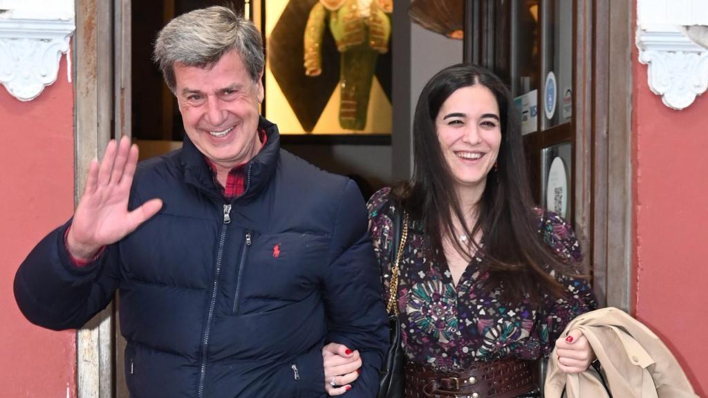 Cayetano Martínez de Irujo y Bárbara Mirjan, en Sevilla el pasado abril.