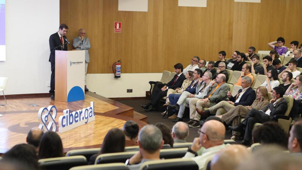 El director de la Agencia para la Modernización Tecnológica de Galicia, Julián Cerviño.
