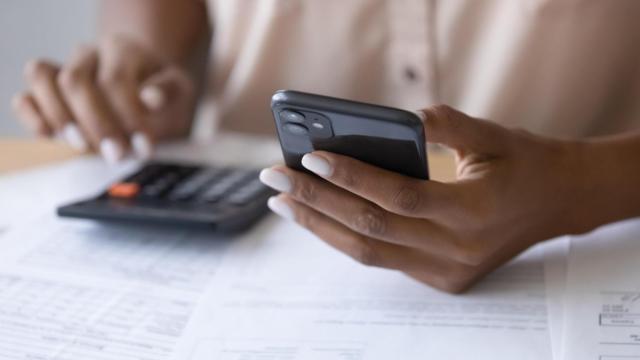 Educación financiera en la era digital: pagar con datos también es pagar