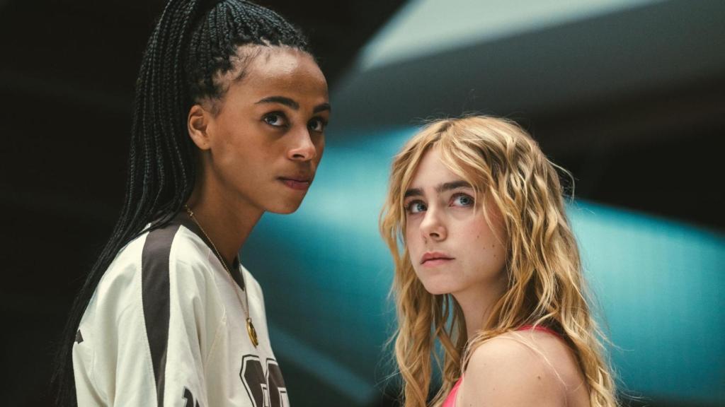 Fotograma de un episodio de la primera temporada de 'Olympo'.