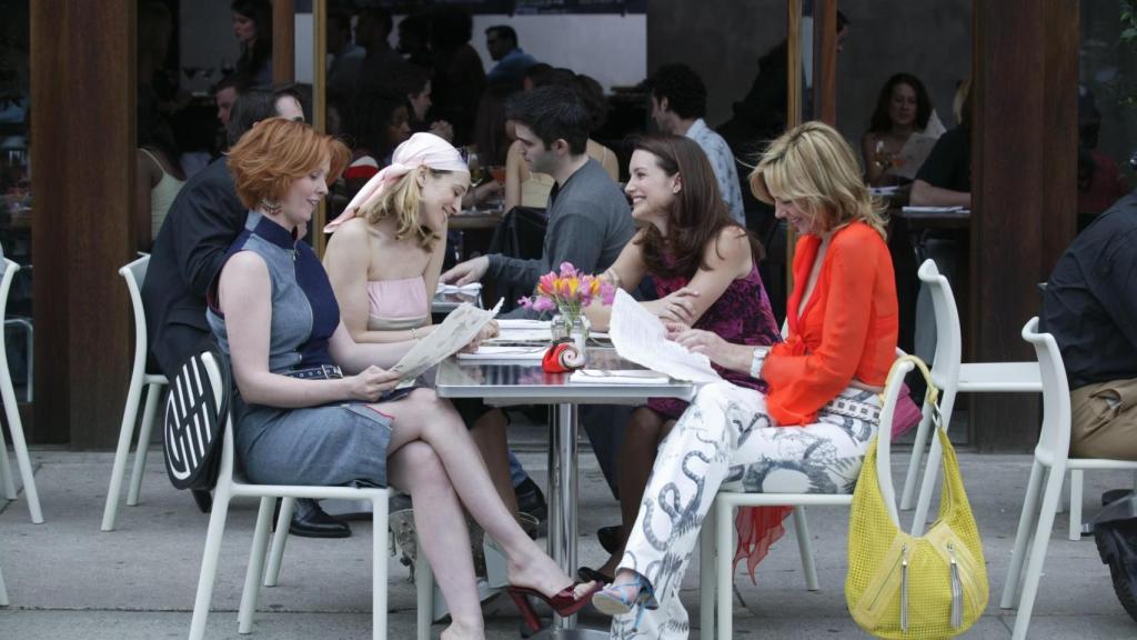 Las protagonistas de la serie de HBO disfrutando de uno de sus habituales desayunos.