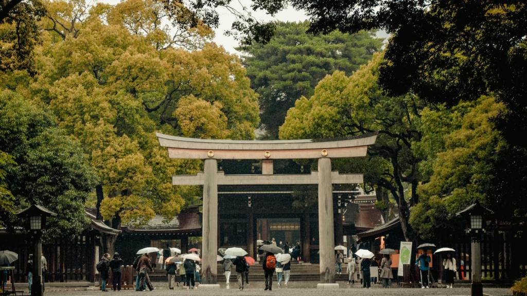 La entrada del templo Meiji Jingu.
