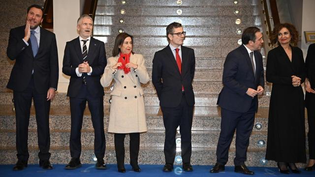 Los ministros Puente, Marlaska o Montero son algunos de los afectados. En la imagen aparecen también Robles, Bolaños y Albares.