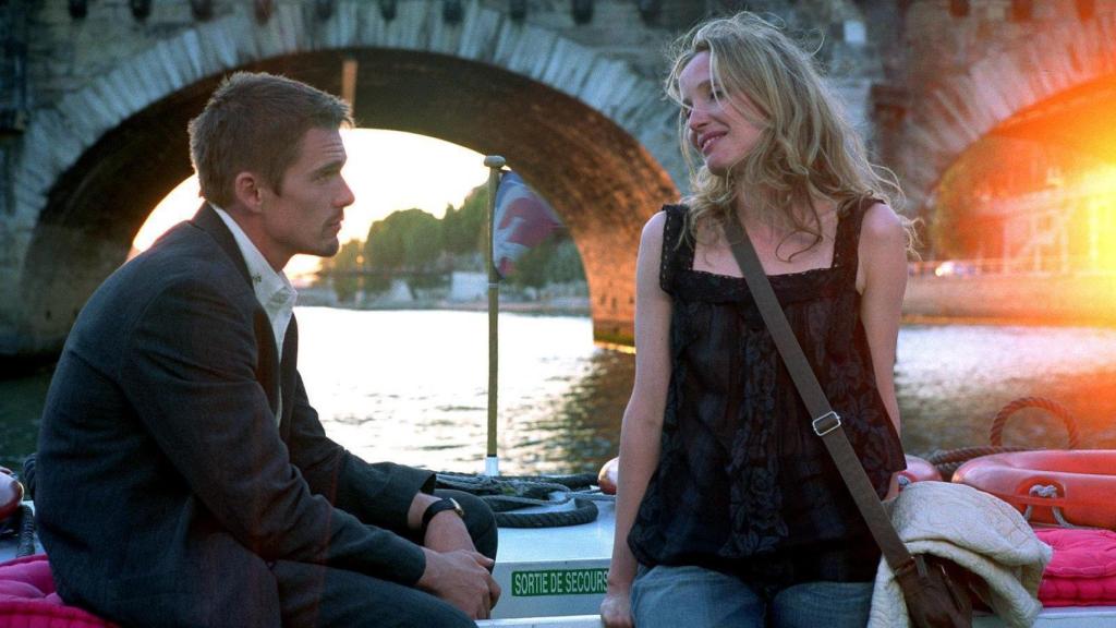 Ethan Hawke (Jesse) y Julie Delphy (Céline) en una escena de 'Antes del atardecer', película dirigida por Richard Linklater