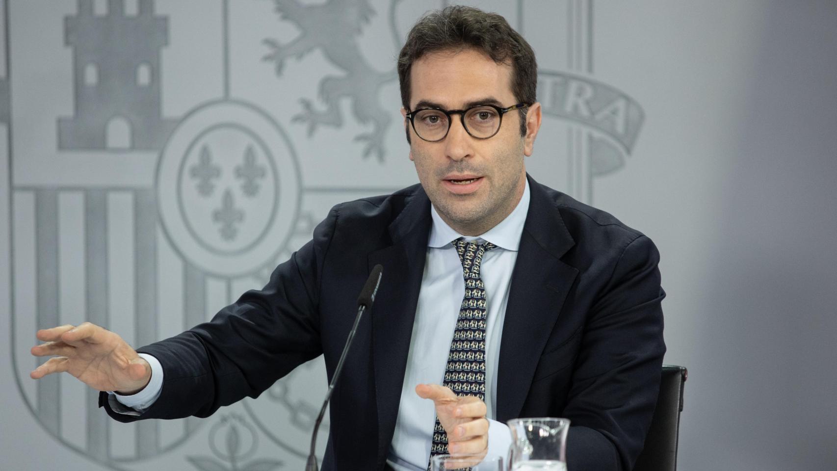 Carlos Cuerpo, ministro de Economía, durante la rueda de prensa posterior al Consejo de Ministros del martes.