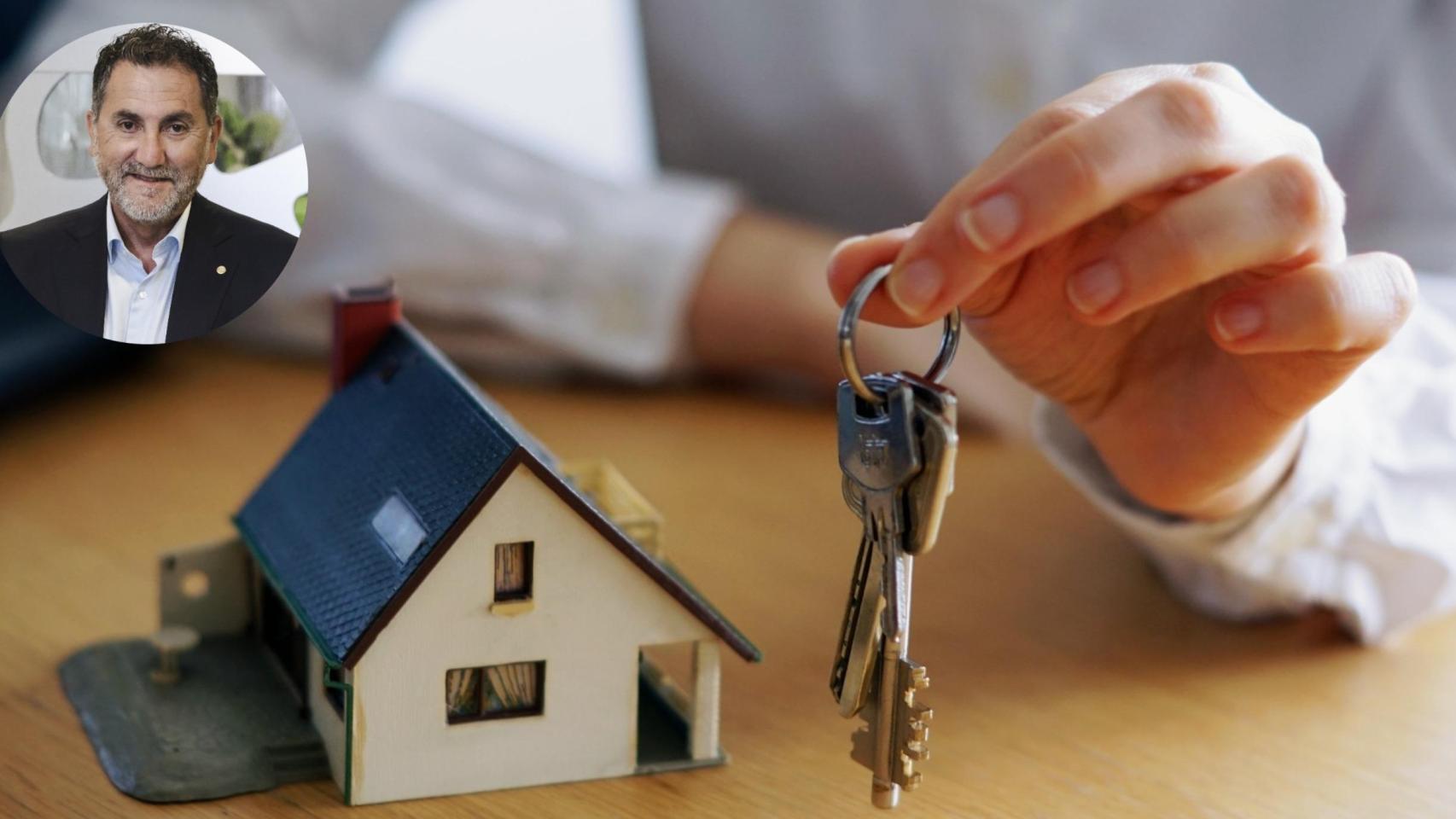 Montaje de Emiliano Bermúdez con una entrega de llaves de la vivienda.