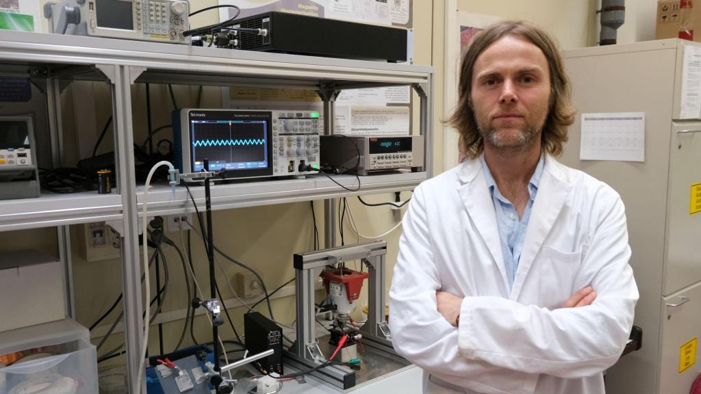 Bernd Wicklein, primer autor del estudio, en el laboratorio.