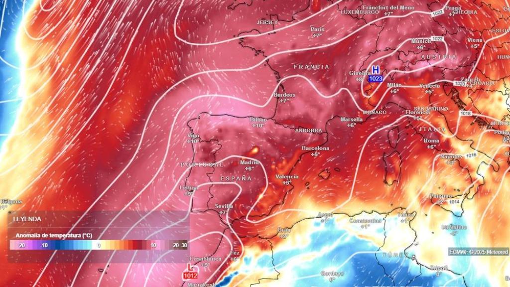 Llega la primera ola de calor del año a España: Aemet alerta de hasta 44 ºC y noches de calor extremo en estas zonas
