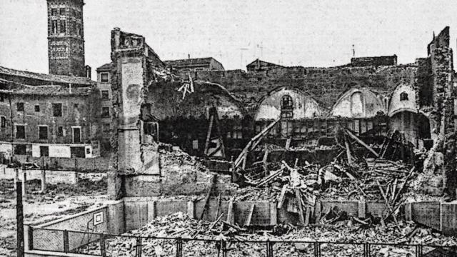 Capilla Cerbuna tras su derrumbe en 1973.