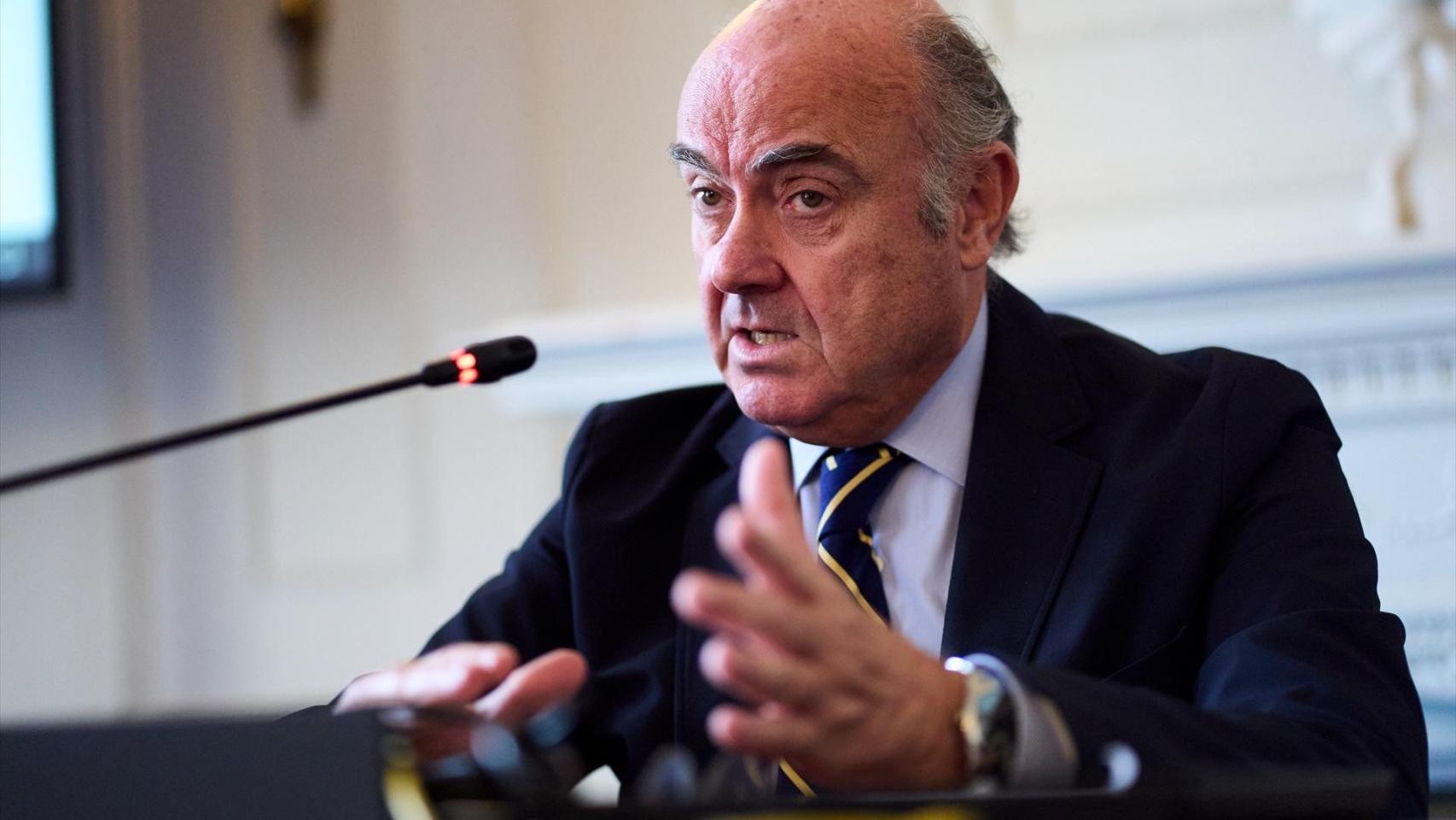 Luis de Guindos, vicepresidente del BCE, durante su intervención en los cursos de la APIE.