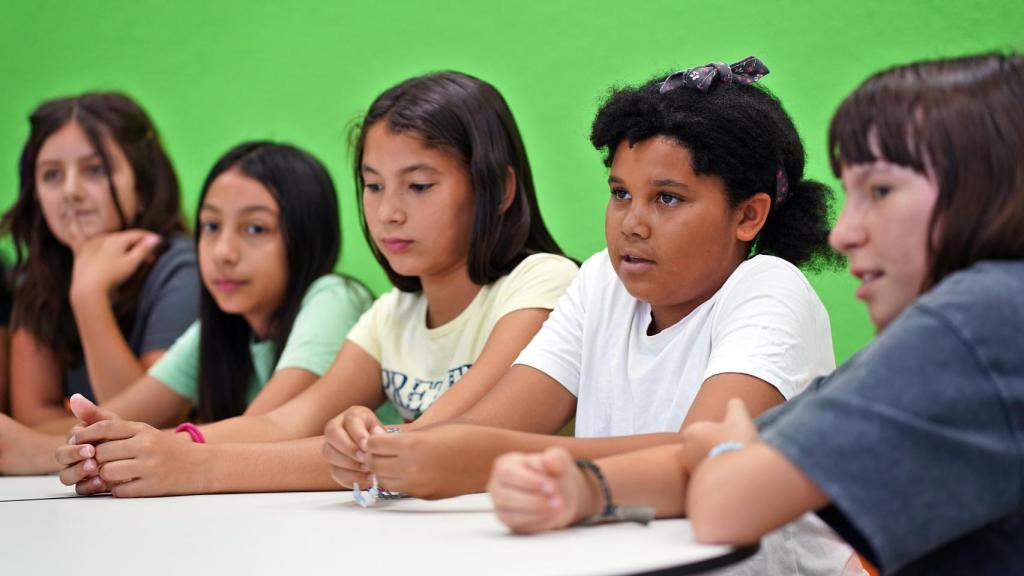 Las alumnas en un momento durante su conversación con ENCLAVE ODS.