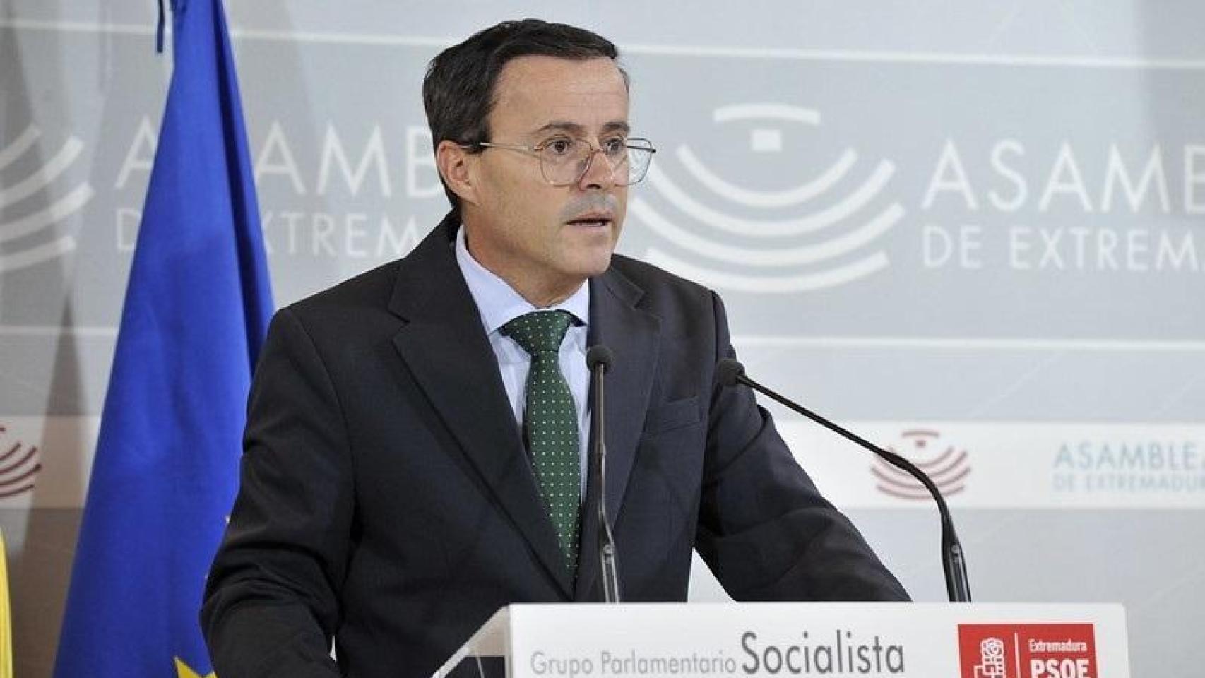El secretario general del PSOE de Extremadura, Miguel Ángel Gallardo, este jueves.