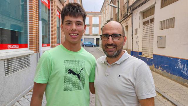 Álvaro Terrero junto a su hijo, Hugo terrero