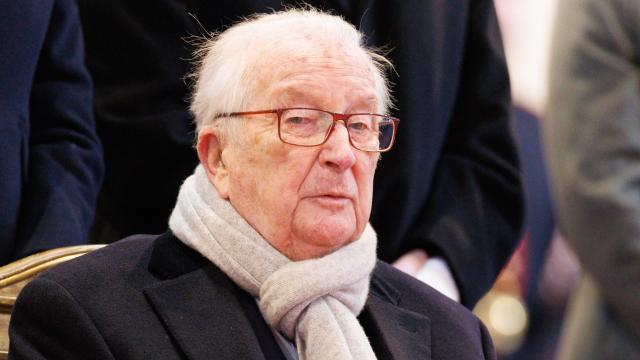 El rey Alberto II de Bélgica, en la ceremonia anual en memoria de los miembros fallecidos de la Familia Real, el pasado mes de febrero.