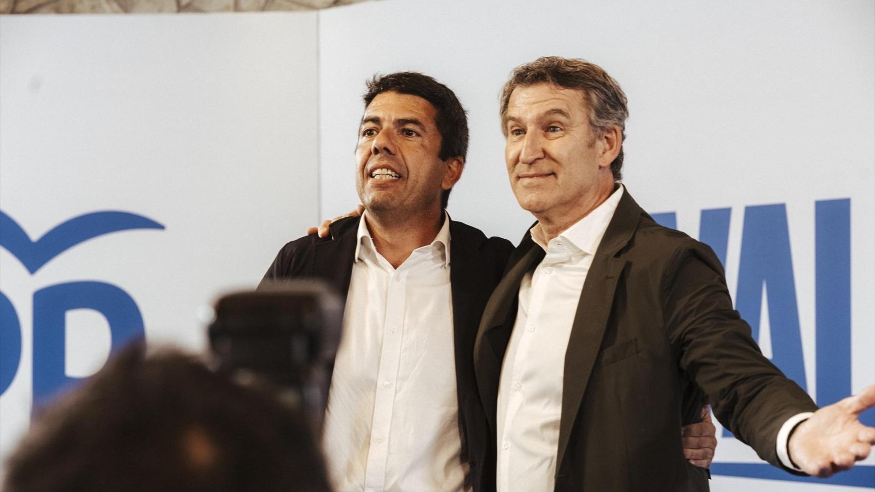 Carlos Mazón y Alberto Núñez Feijóo, en un acto de partido en Alicante. Roberto Plaza / Europa Press