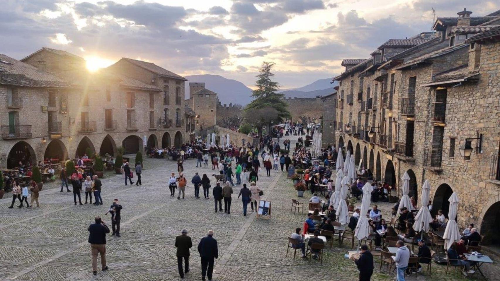 Imagen de archivo de Ainsa