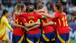 Las jugadoras de la selección española femenina celebran uno de los goles ante Bélgica.