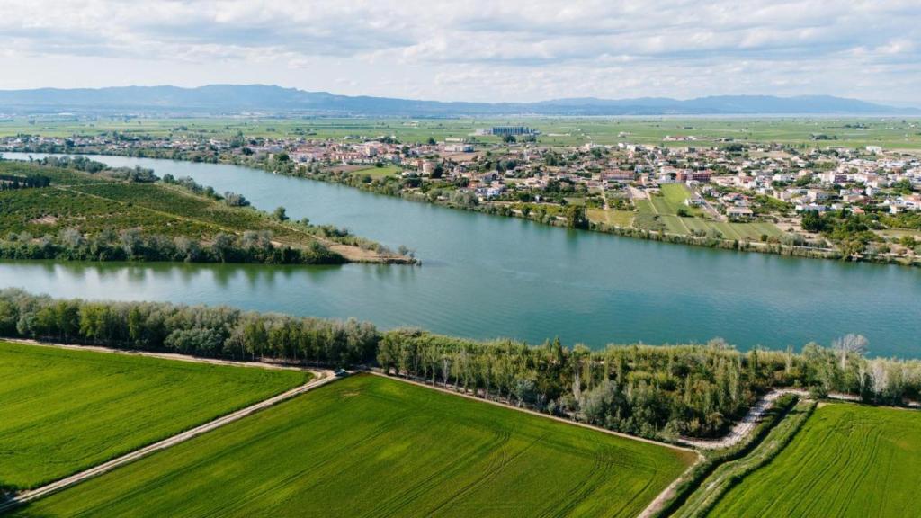 Río Ebro en el Deltebere.