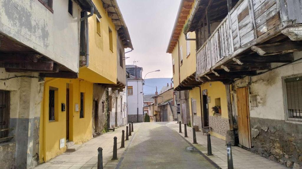 Una calle en Bembibre (León)