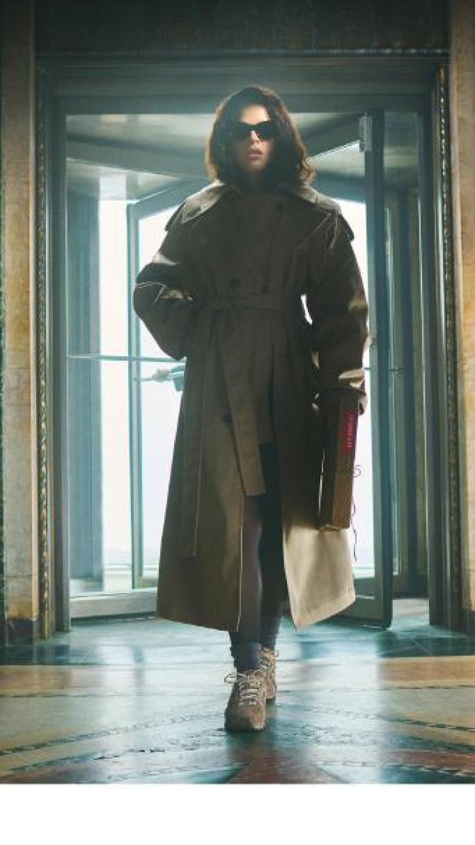 Rosalía se une a New Balance como su nueva embajadora.