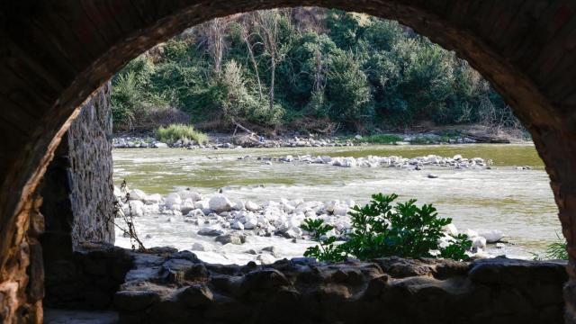 El caudal del Tajo se hundió de forma súbita en el lunes.
