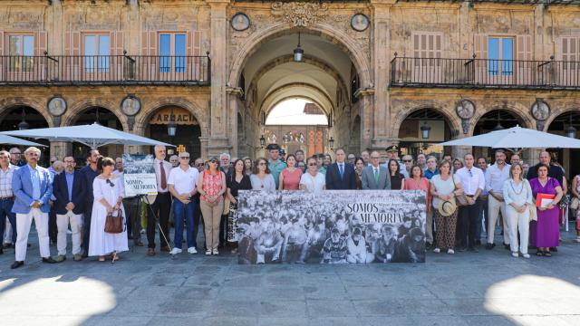 Homenaje en la Plaza Mayor por el 28º aniversario del asesinato de Miguel Ángel Blanco