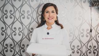 Begoña Pérez resuelve dudas de limpieza.