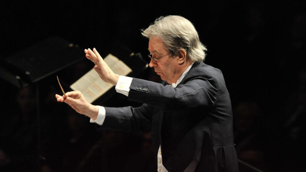 El director y compositor Antoni Ros-Marbà. Foto: A. Bofill