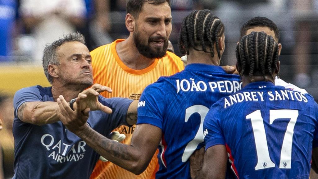 Luis Enrique, en el momento de la agresión a Joao Pedro