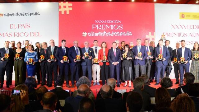 Foto de todos los premiados.