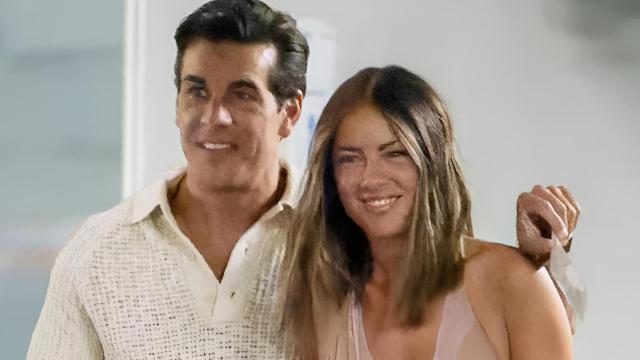 Mario Casas y Melyssa Pinto.