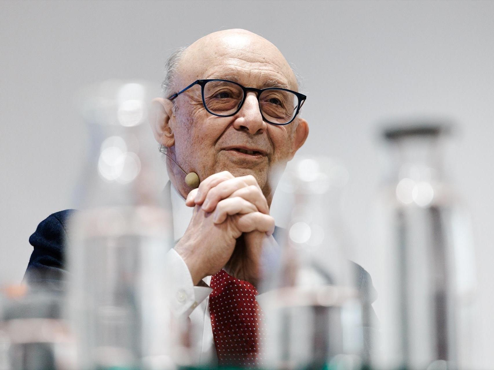 El exministro de Hacienda, Cristóbal Montoro, en un evento organizado por el Consejo General de Economistas el pasado marzo.