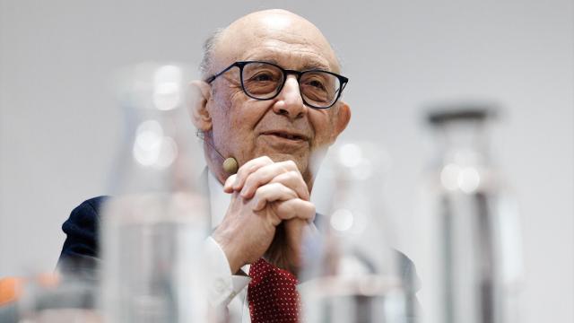 El exministro de Hacienda, Cristóbal Montoro, en un evento organizado por el Consejo General de Economistas el pasado marzo.