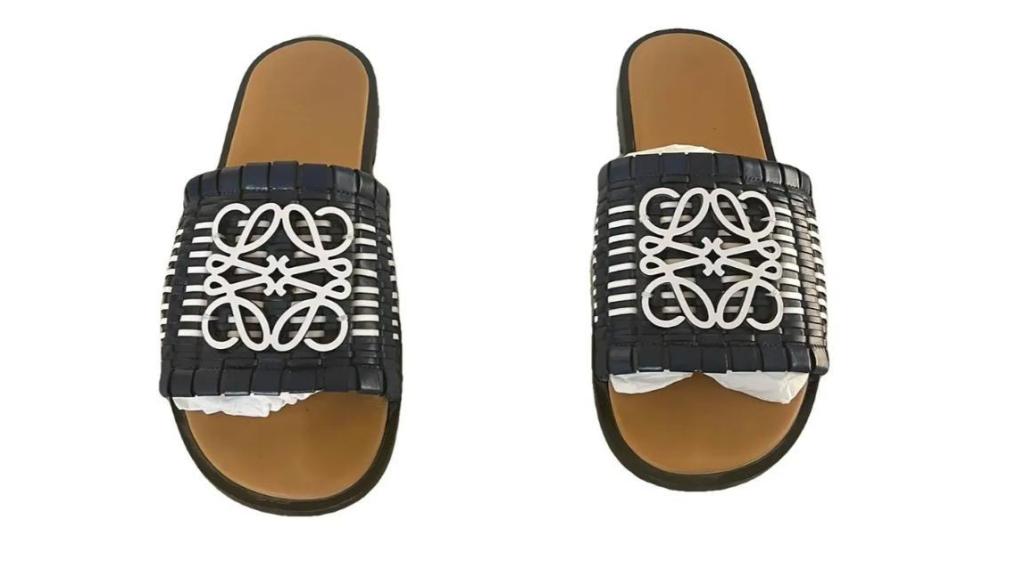 Zuecos de Cuero de Loewe.