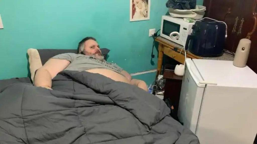 José María no podía moverse y tenía las cosas básicas a su lado para sobrevivir.