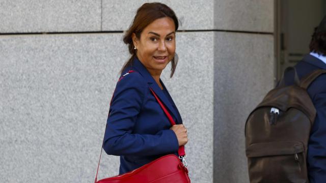 Isabel Pardo de Vera este lunes a su llegada a la Audiencia Nacional.